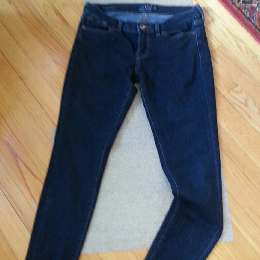 Lucky Jeans skinny dark blue 16" waistband.